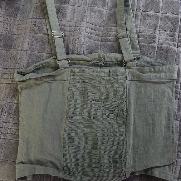 Green button up shirt - Picture 2 of 2